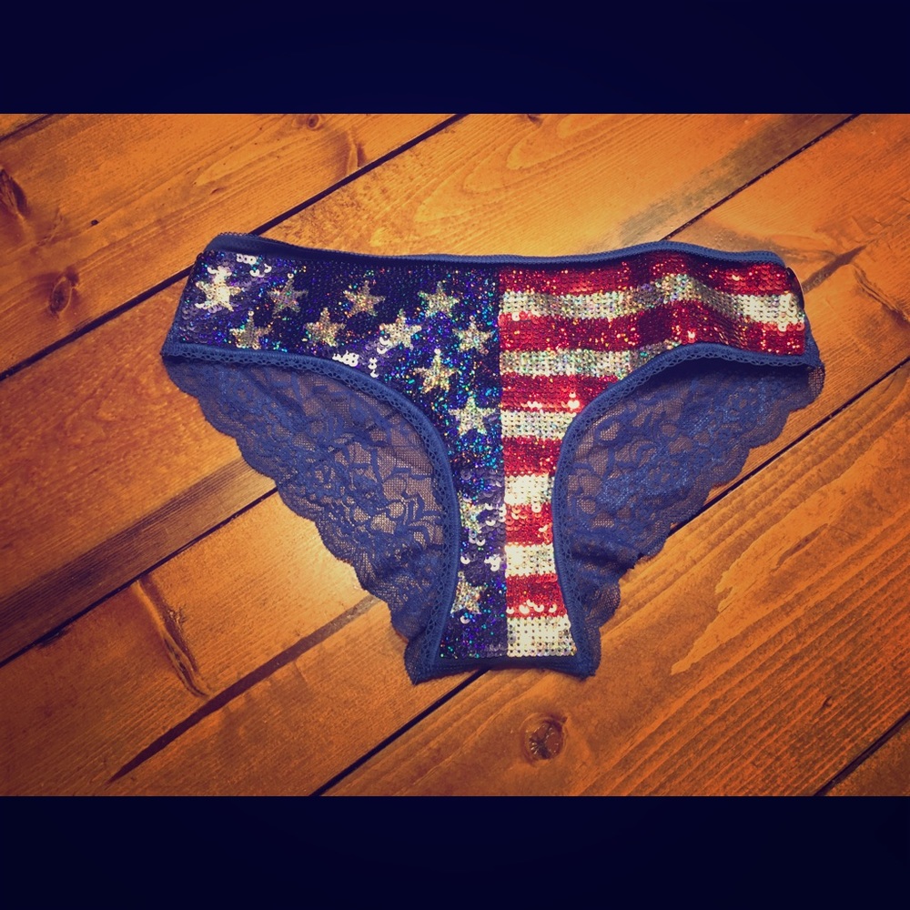 PINK Limited addition American flag